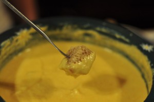bread-dipped-in-fondue